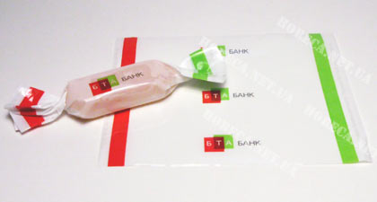 Брендированные конфеты в этикетке с логотипом